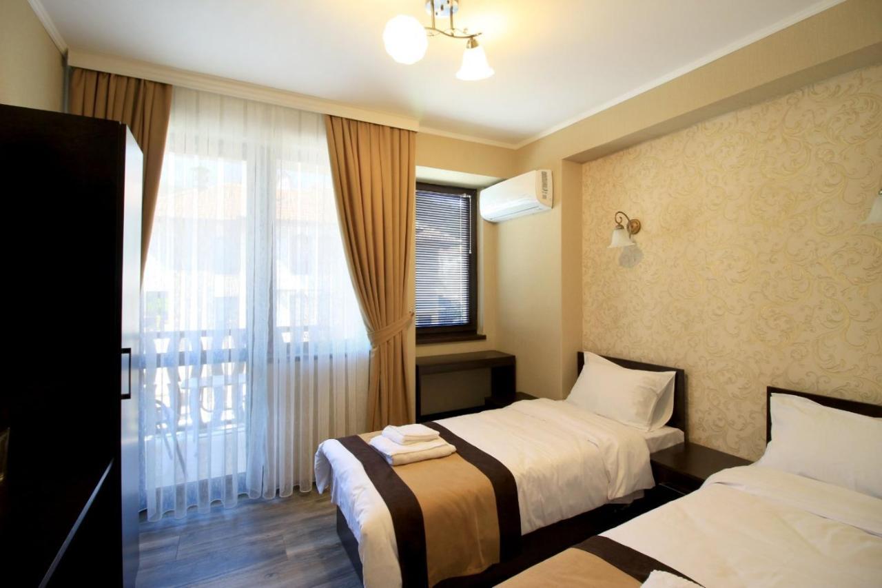 Къща За Гости Тони Slatograd Exterior foto